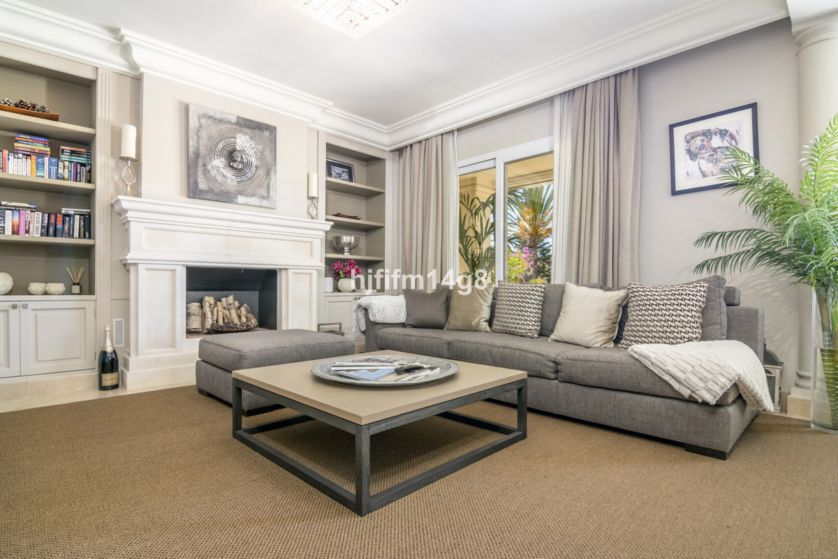Appartement te koop in Nueva Andalucía | 3 slaapkamers H5159743