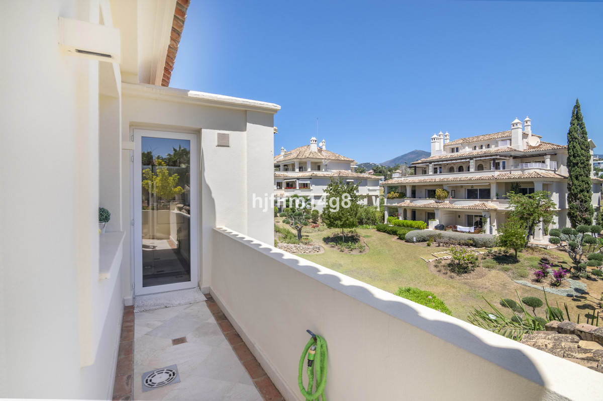 Appartement te koop in Nueva Andalucía | 3 slaapkamers H5159743