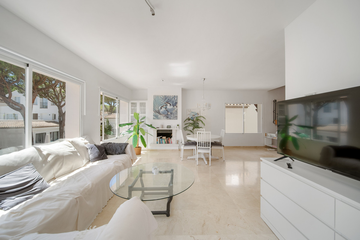 Appartement te koop in Nueva Andalucía | 3 slaapkamers H5160301