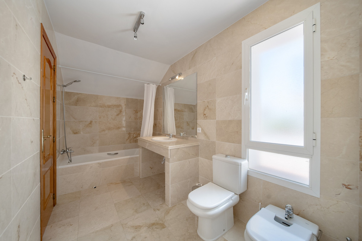 Appartement te koop in Nueva Andalucía | 3 slaapkamers H5160301