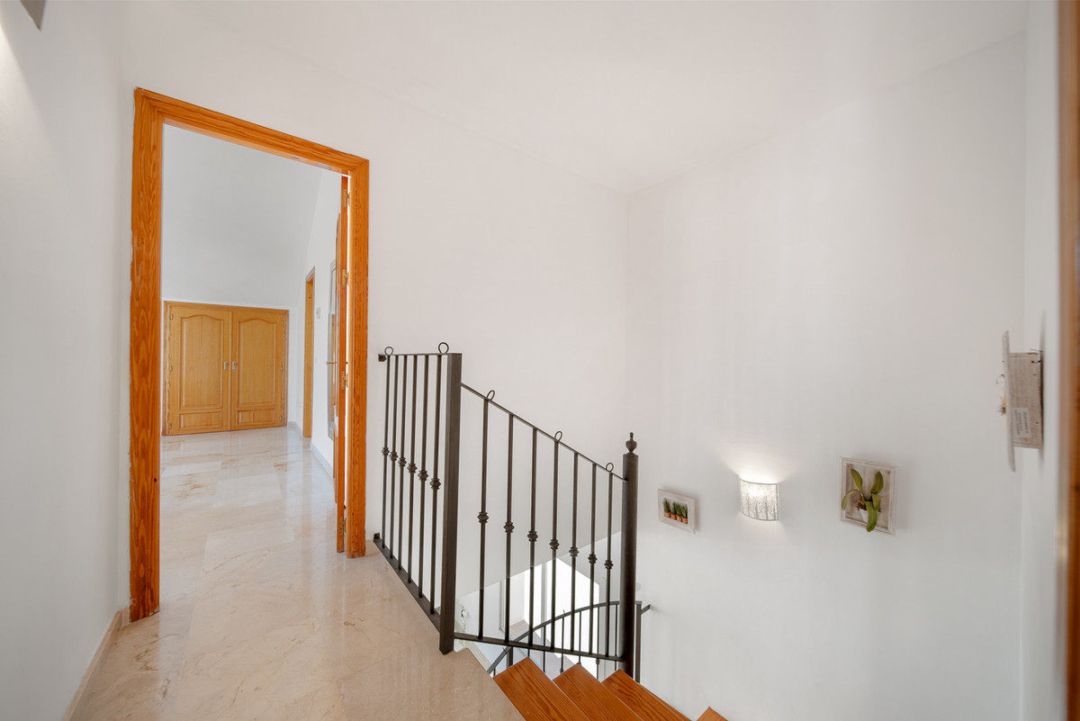 Appartement te koop in Nueva Andalucía | 3 slaapkamers H5160301
