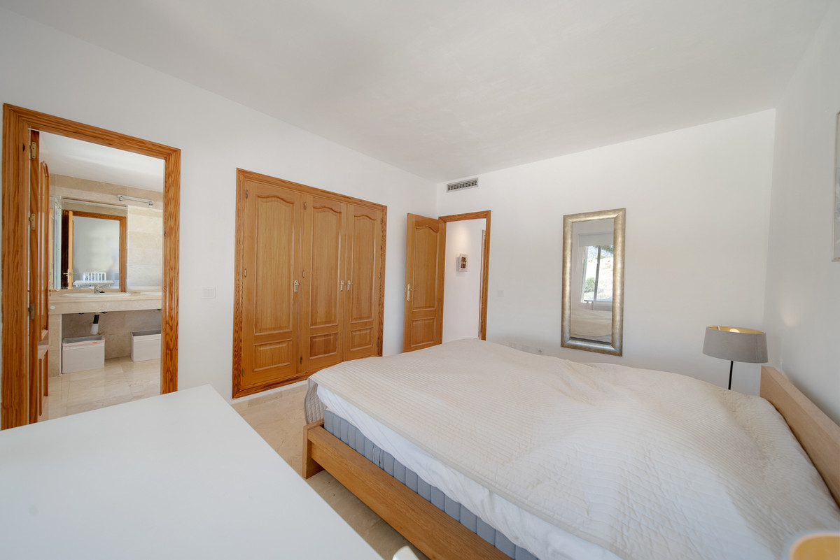 Appartement te koop in Nueva Andalucía | 3 slaapkamers H5160301