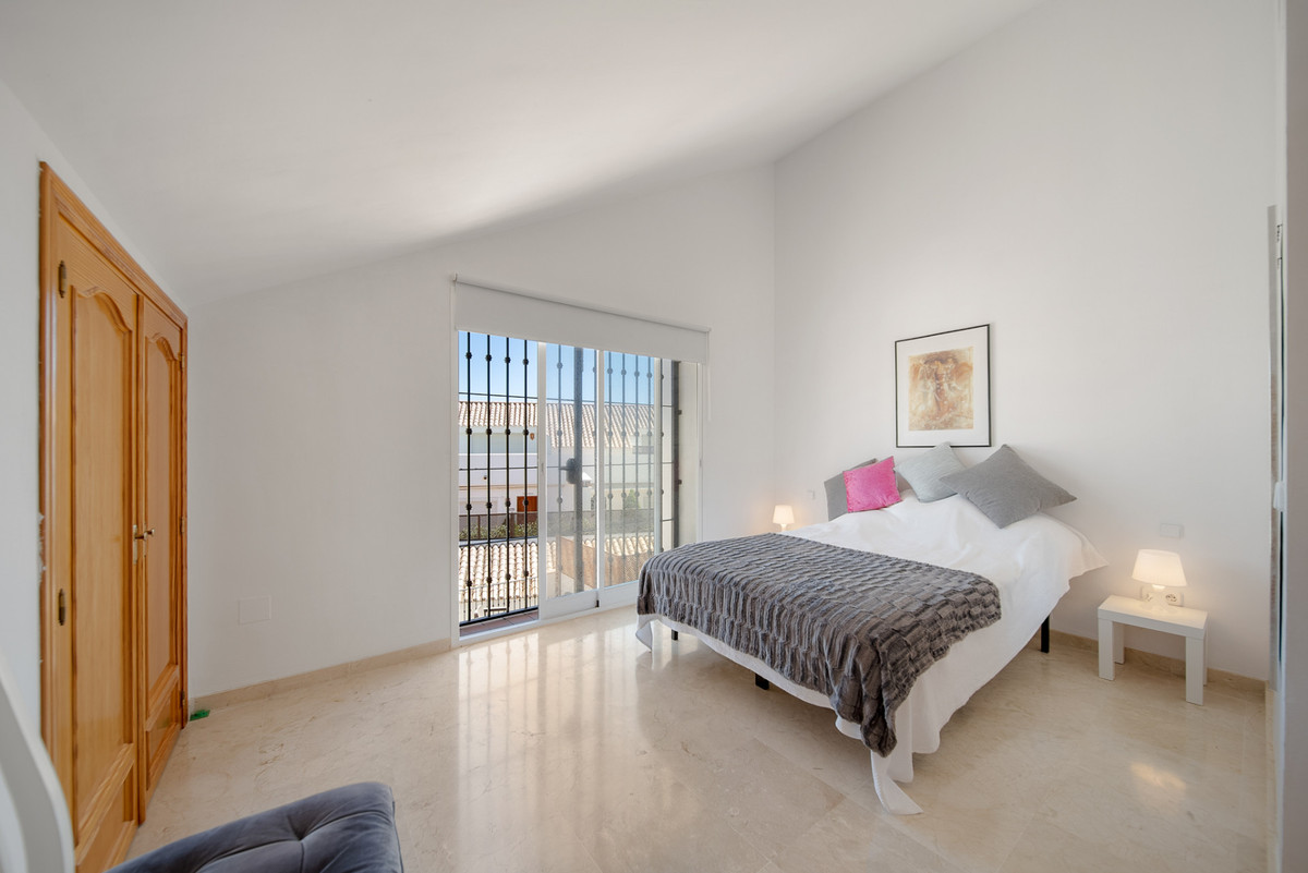 Appartement te koop in Nueva Andalucía | 3 slaapkamers H5160301
