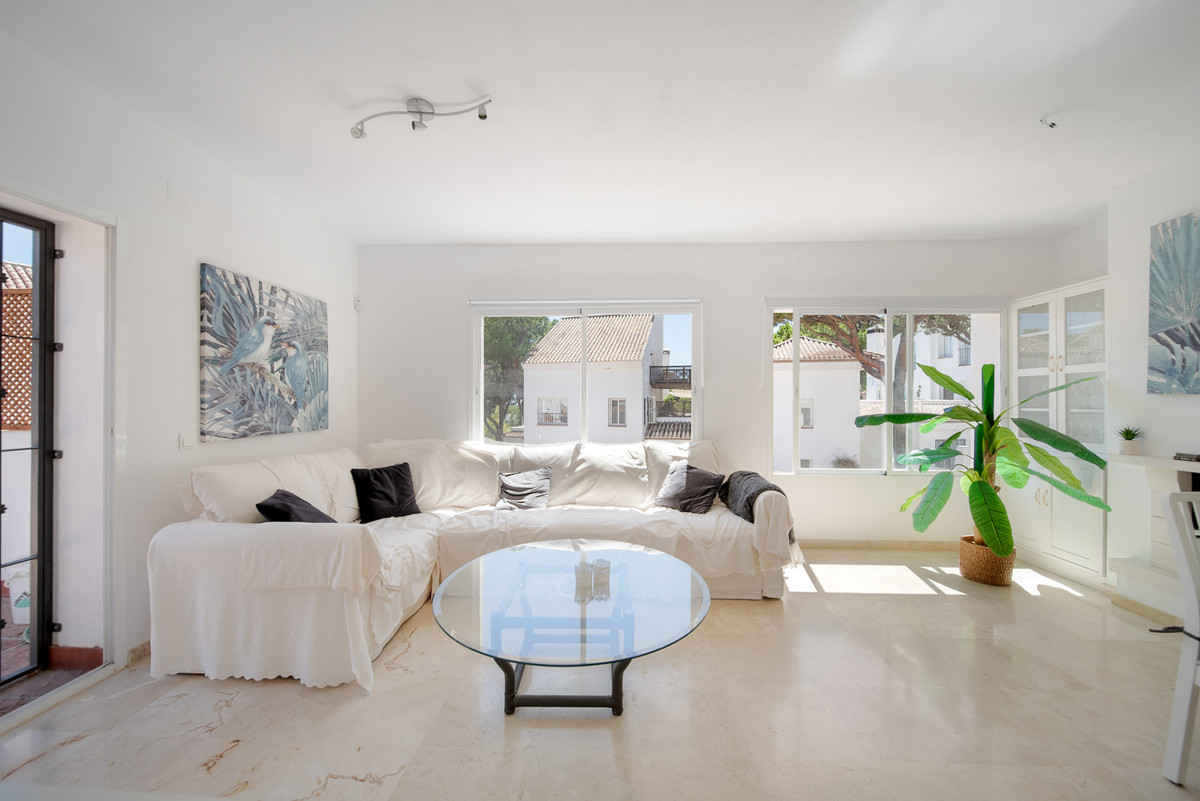 Appartement te koop in Nueva Andalucía | 3 slaapkamers H5160301