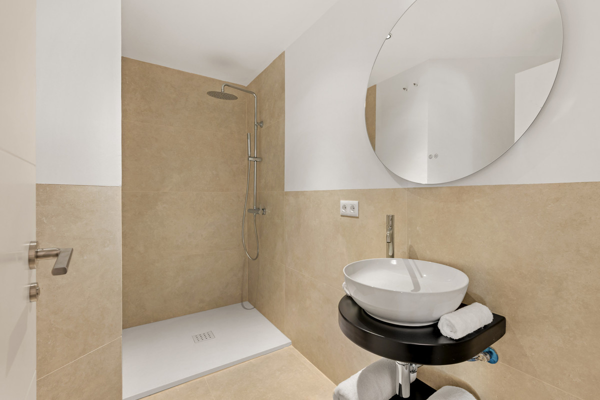 Duplex te koop in Nueva Andalucía | 3 slaapkamers H5161573
