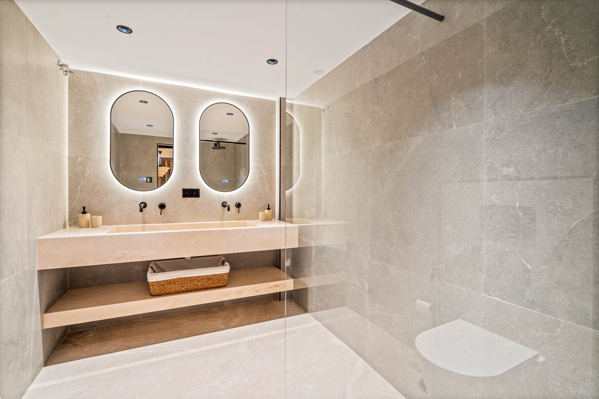 Property main view 18