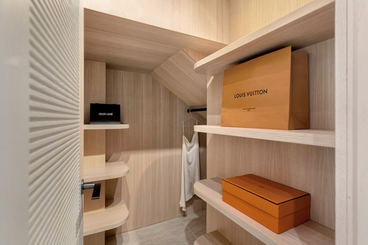 Property main view 42