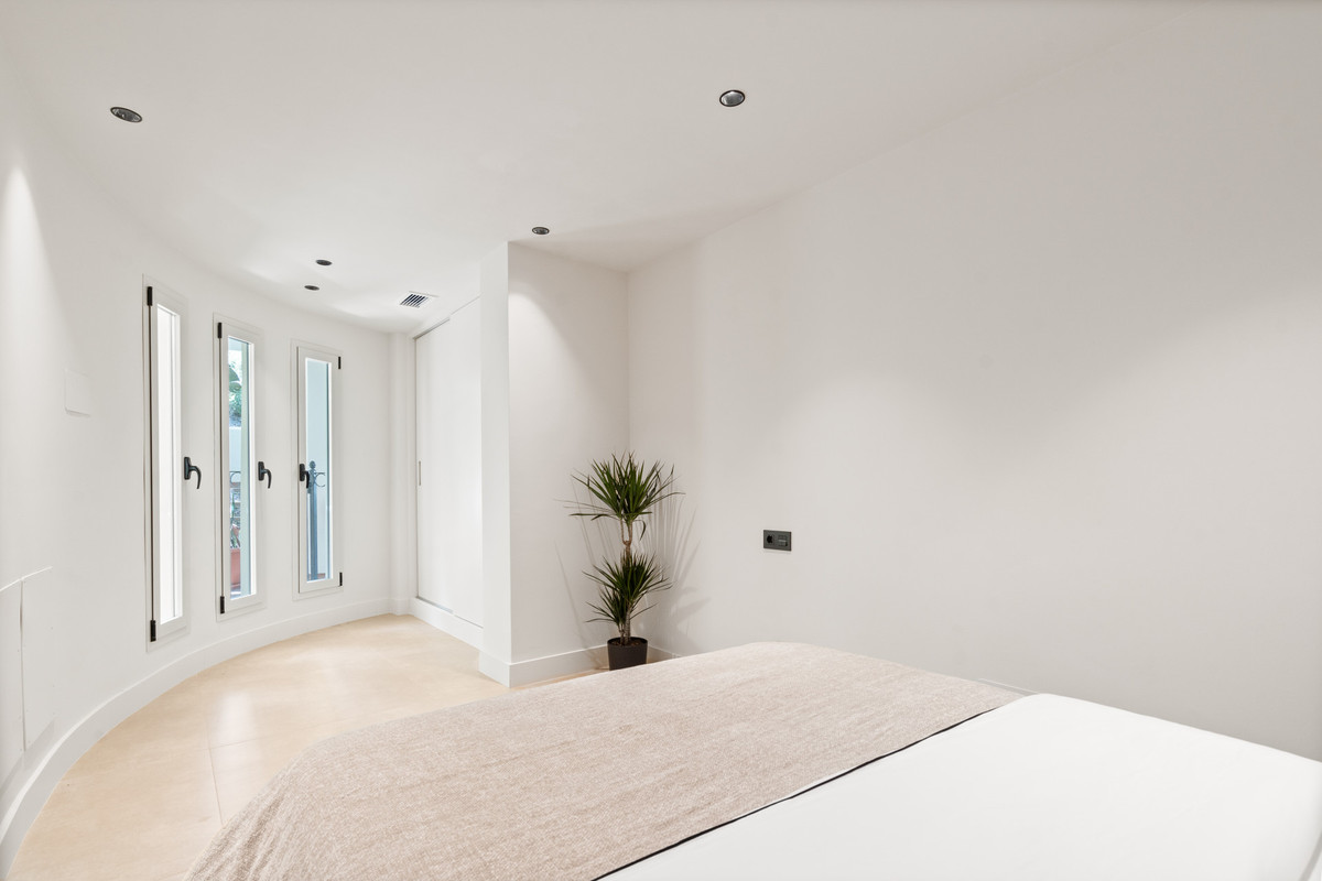 Appartement te koop in Nueva Andalucía | 3 slaapkamers H5194399