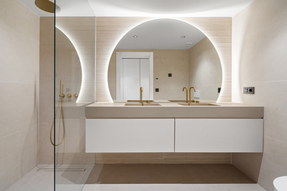 Appartement te koop in Nueva Andalucía | 3 slaapkamers H5194405