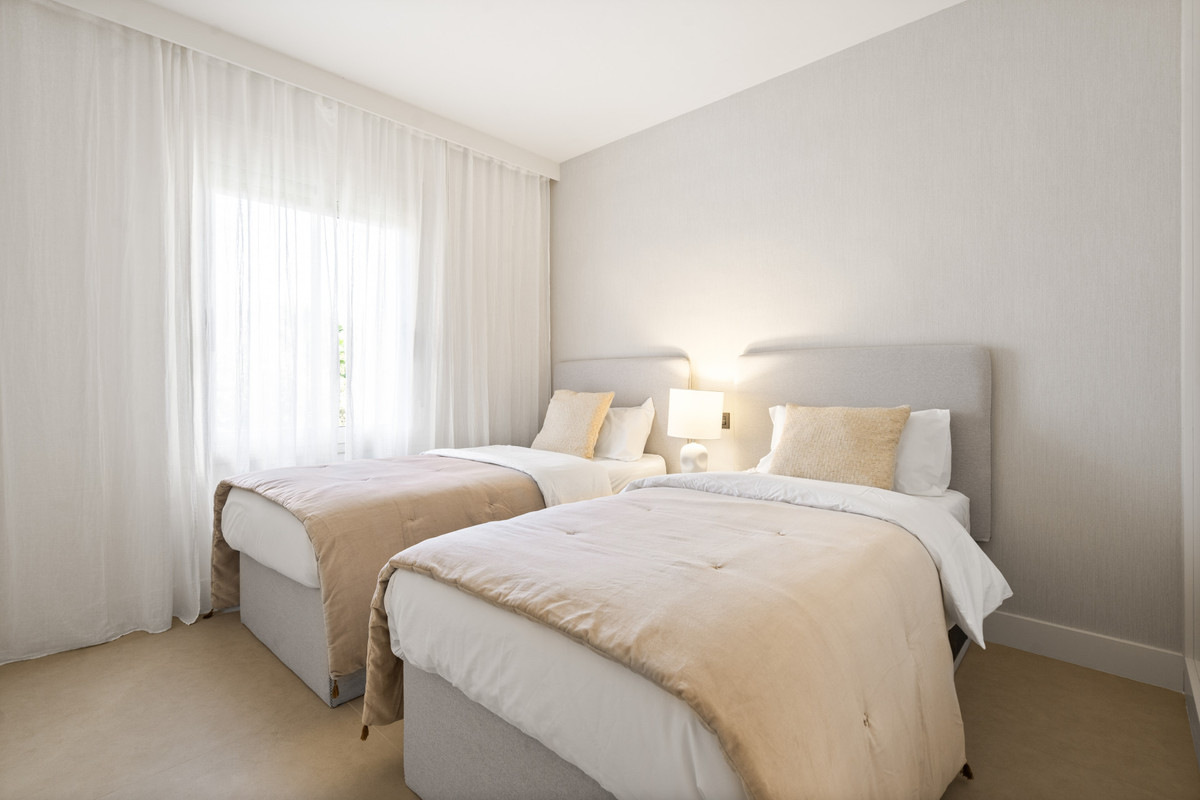 Appartement te koop in Nueva Andalucía | 3 slaapkamers H5194405