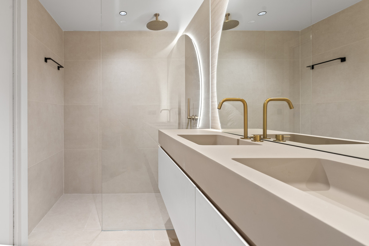 Appartement te koop in Nueva Andalucía | 3 slaapkamers H5194405