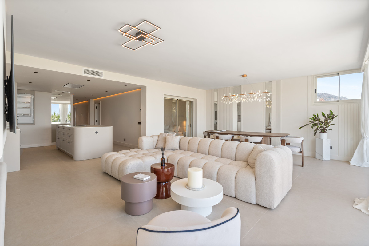 Appartement te koop in Nueva Andalucía | 3 slaapkamers H5194405