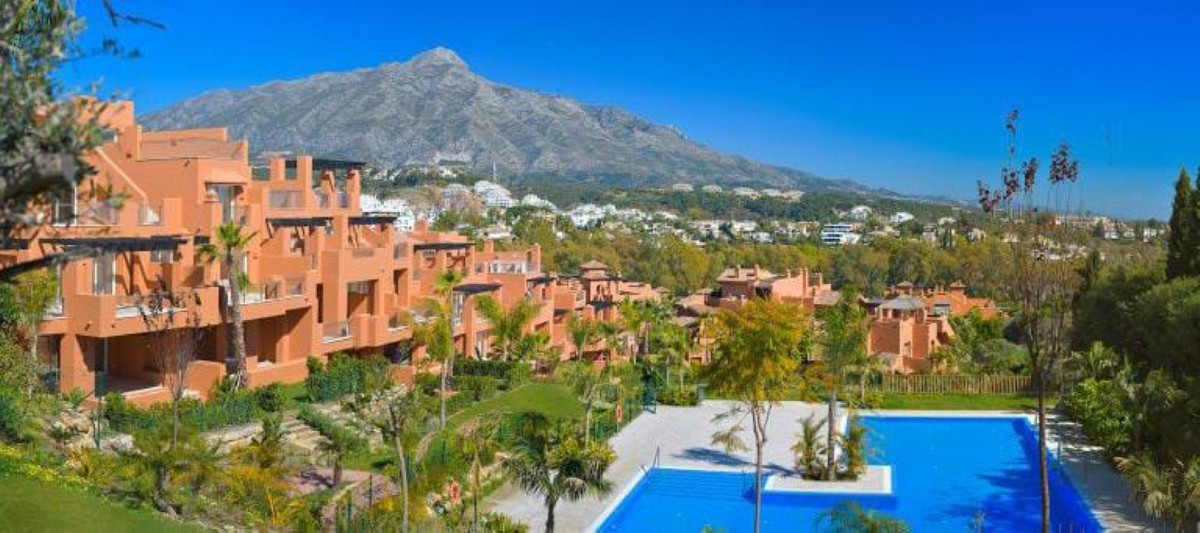 Property main view 44