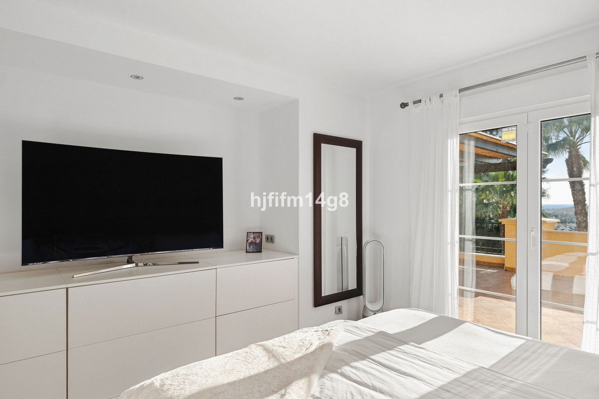 Appartement te koop in Nueva Andalucía | 3 slaapkamers H5216806