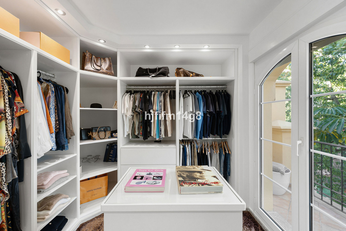 Appartement te koop in Nueva Andalucía | 3 slaapkamers H5216806