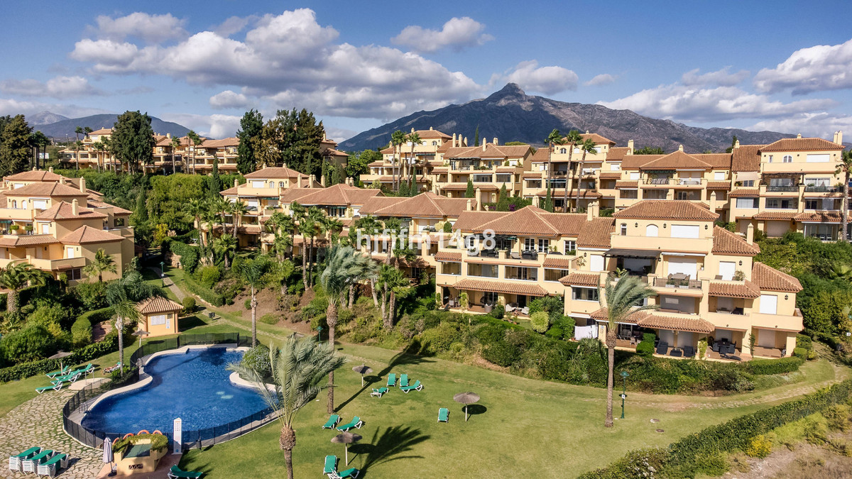 Appartement te koop in Nueva Andalucía | 3 slaapkamers H5216806