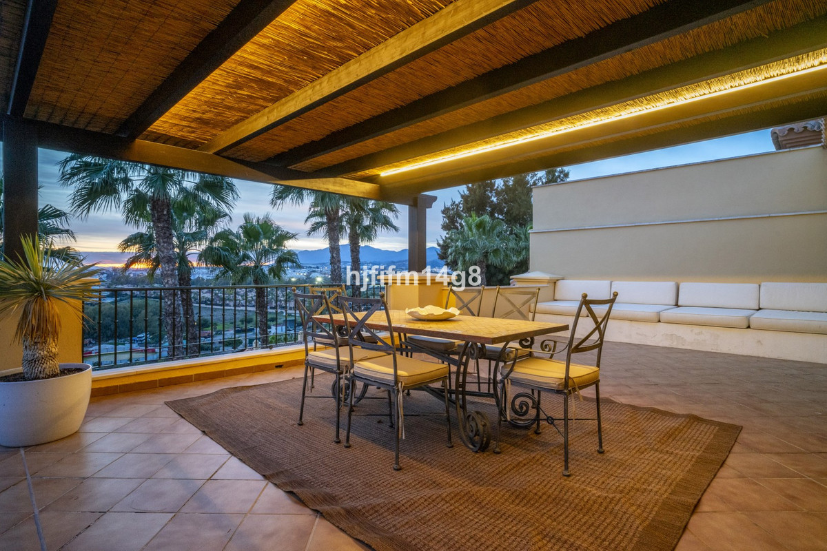 Appartement te koop in Nueva Andalucía | 3 slaapkamers H5216806