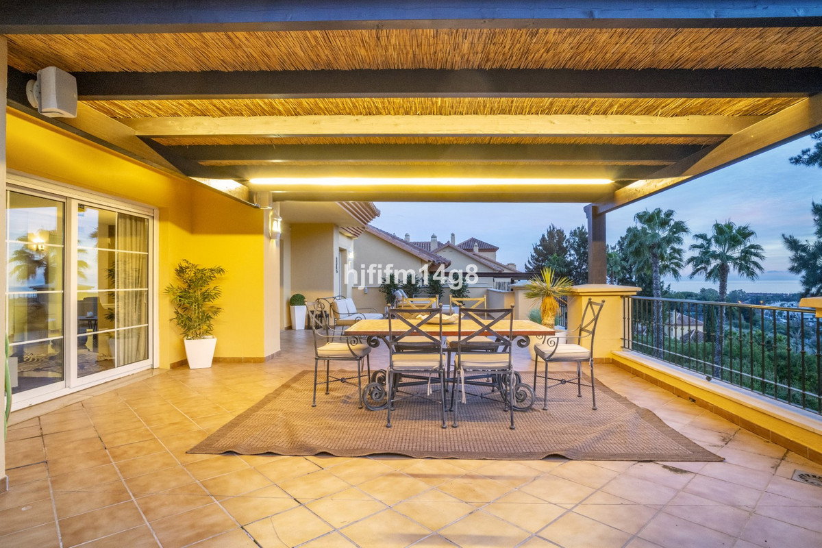 Appartement te koop in Nueva Andalucía | 3 slaapkamers H5216806