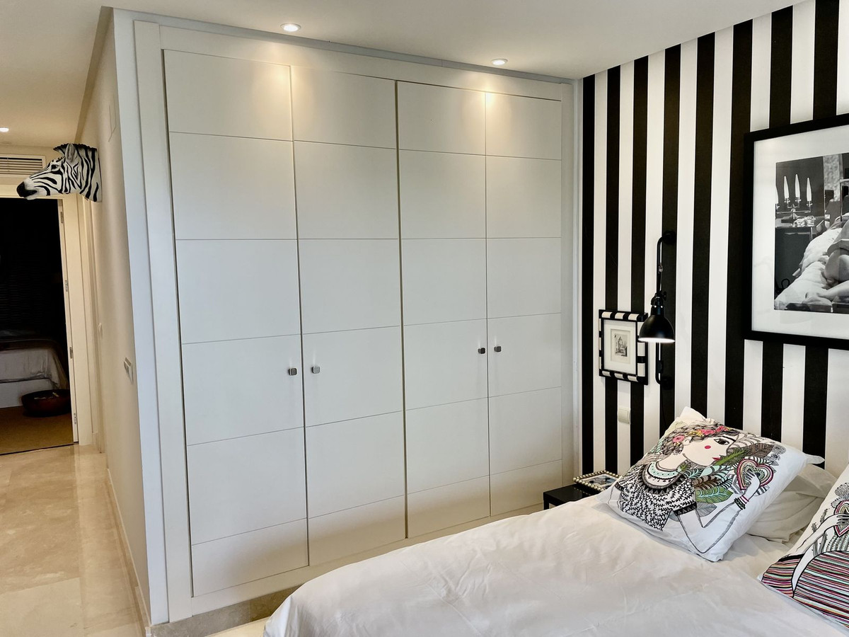 Appartement te koop in Nueva Andalucía | 2 slaapkamers H5221681