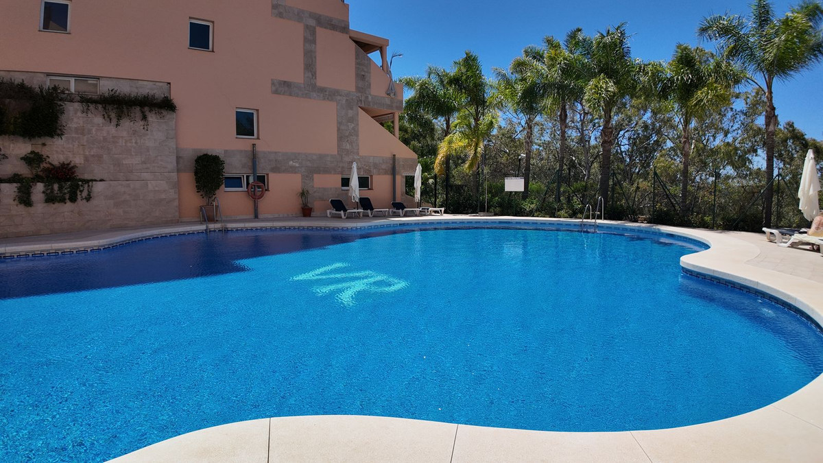 Appartement te koop in Nueva Andalucía | 2 slaapkamers H5221681