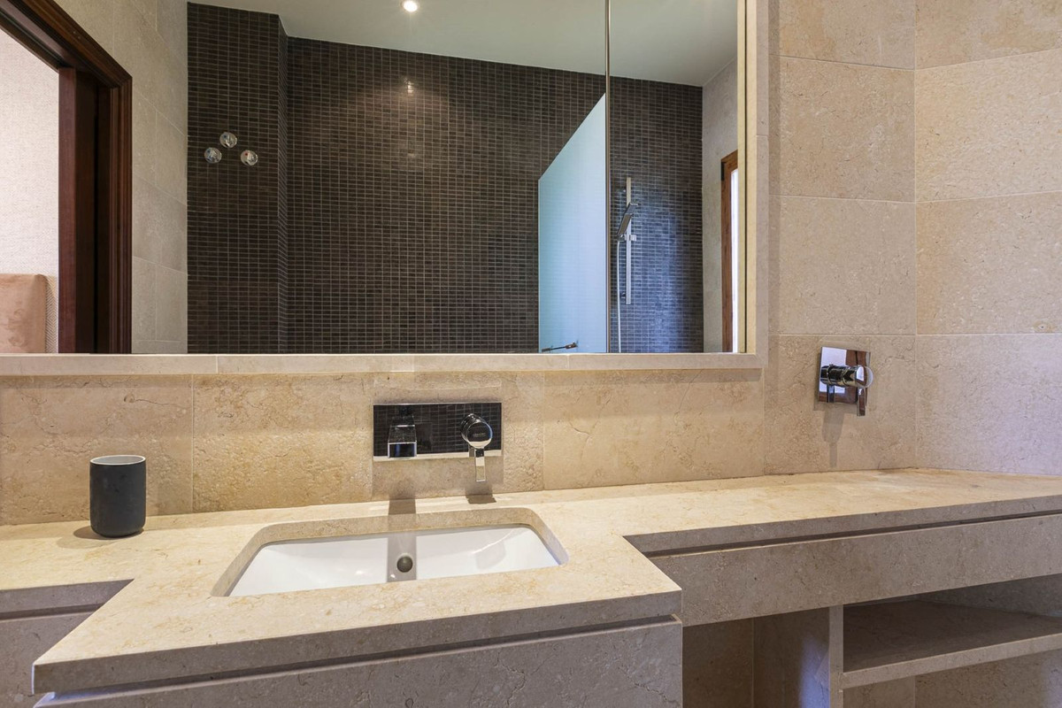 Property main view 20