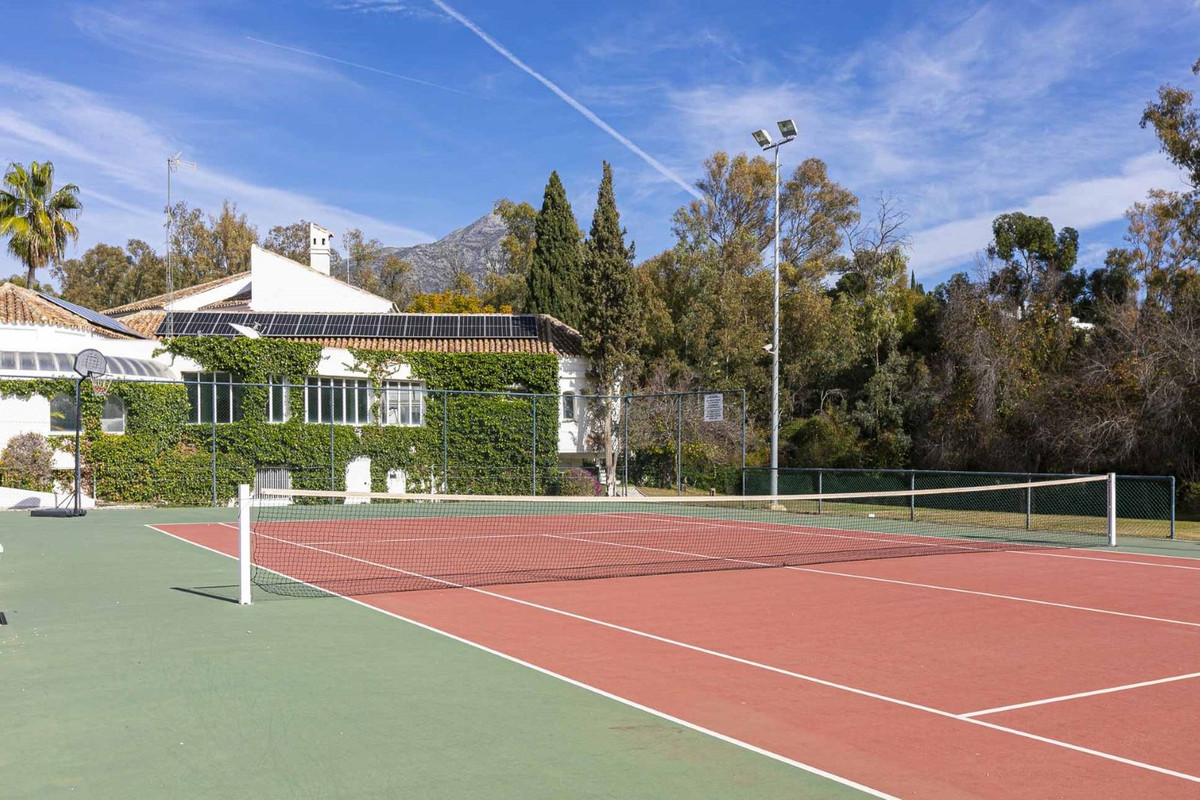 Property main view 44