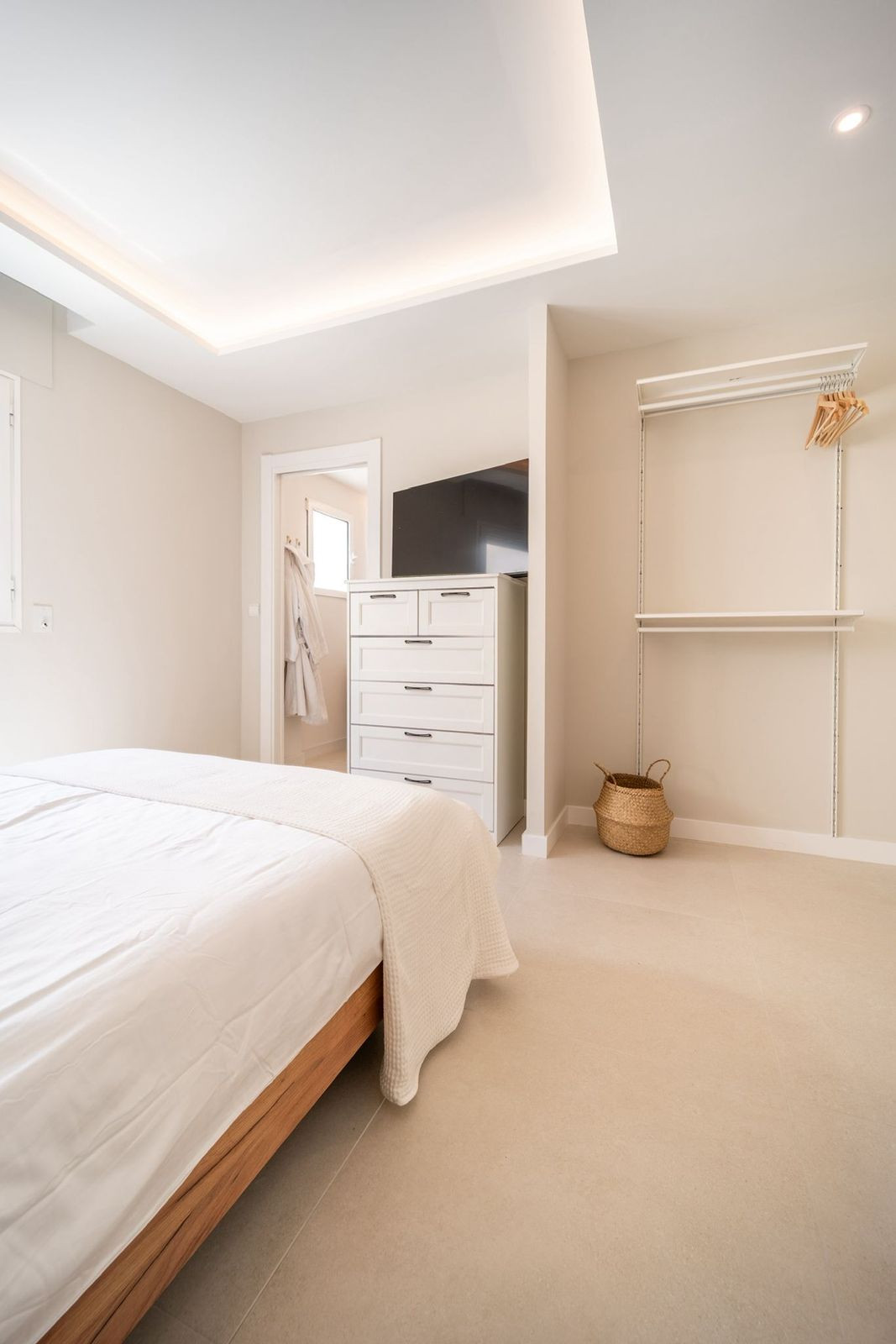 Property main view 32