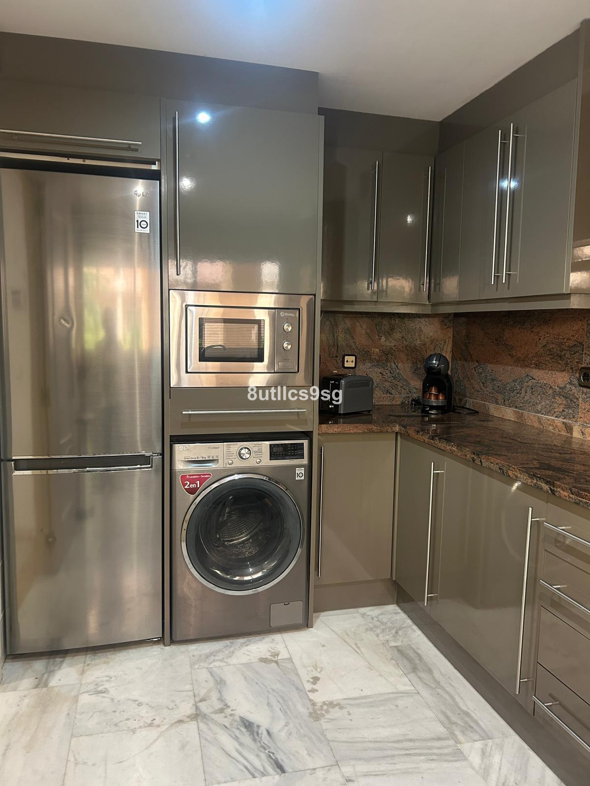 Appartement te koop in Nueva Andalucía | 2 slaapkamers H5227834