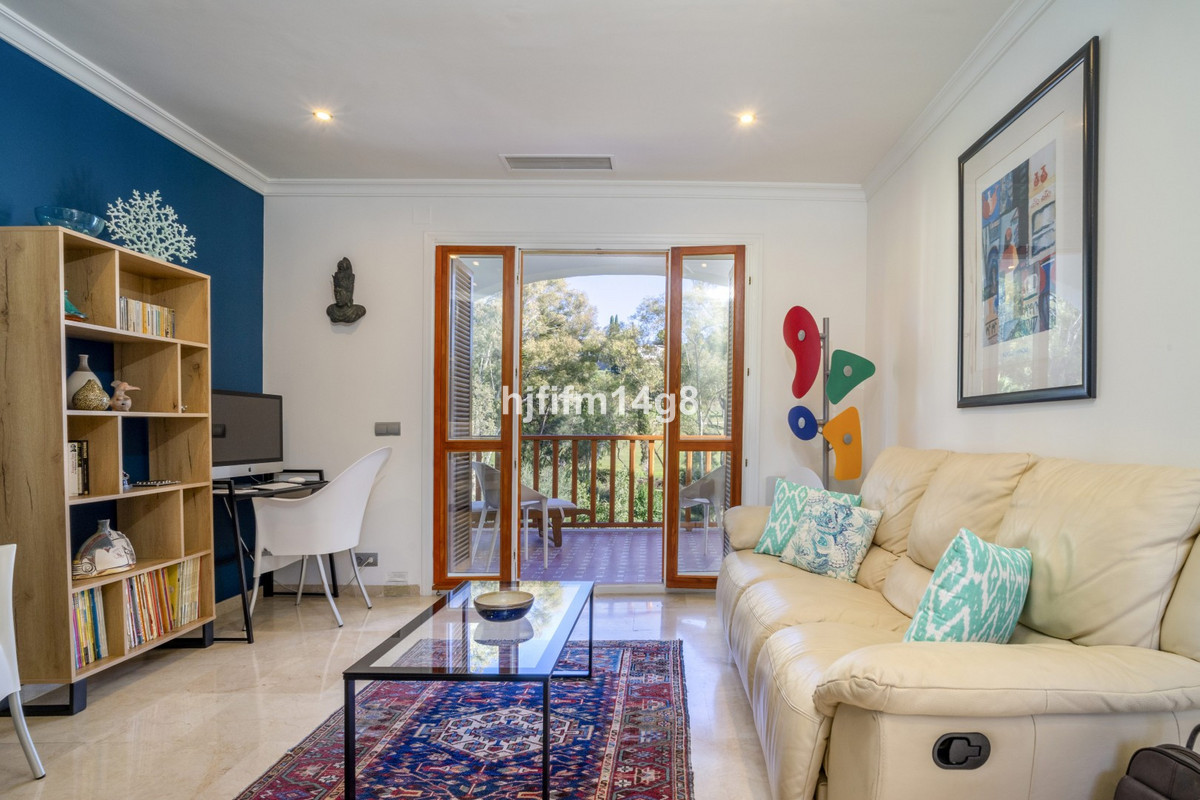 Appartement te koop in Nueva Andalucía | 1 slaapkamers H5236690