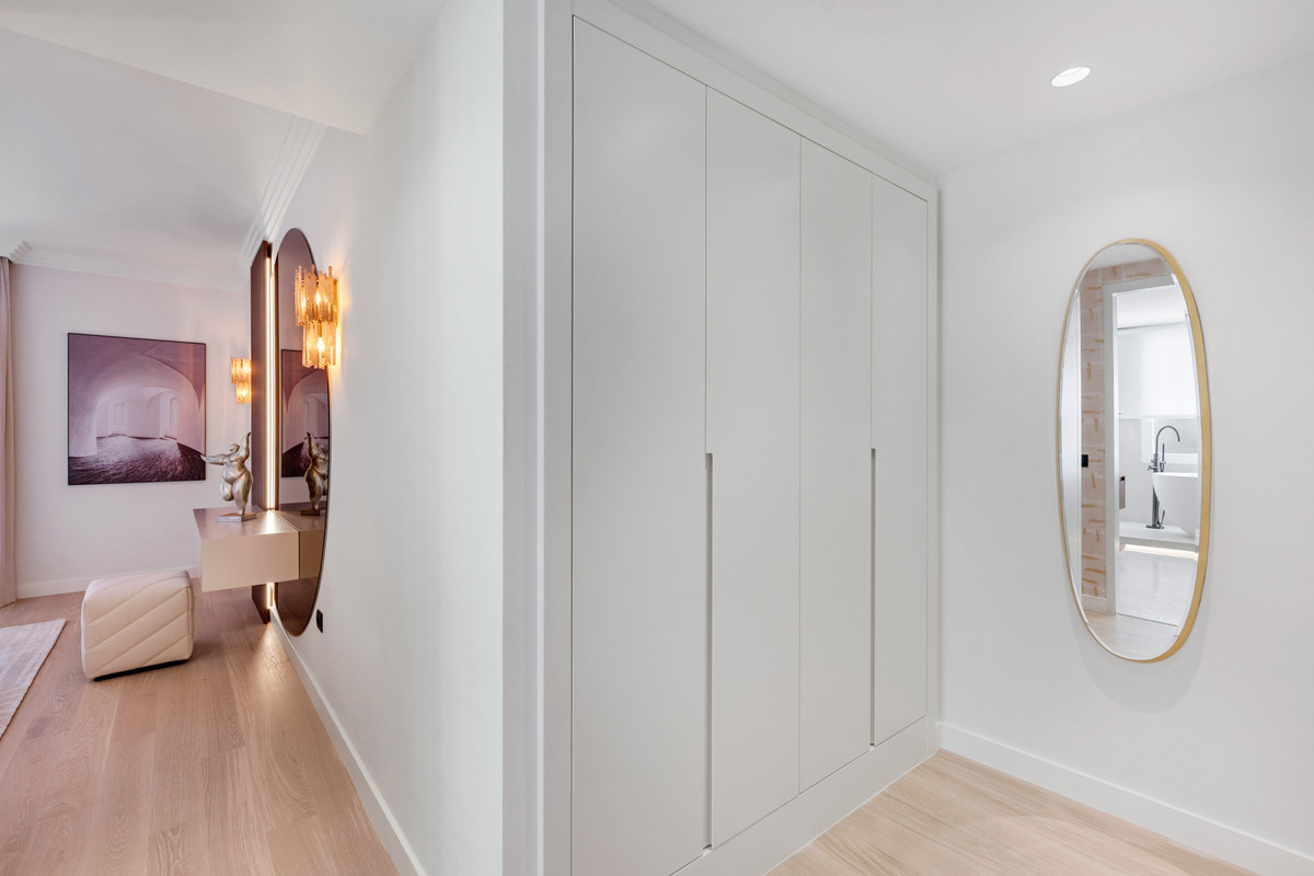 Appartement te koop in Nueva Andalucía | 4 slaapkamers H5242261