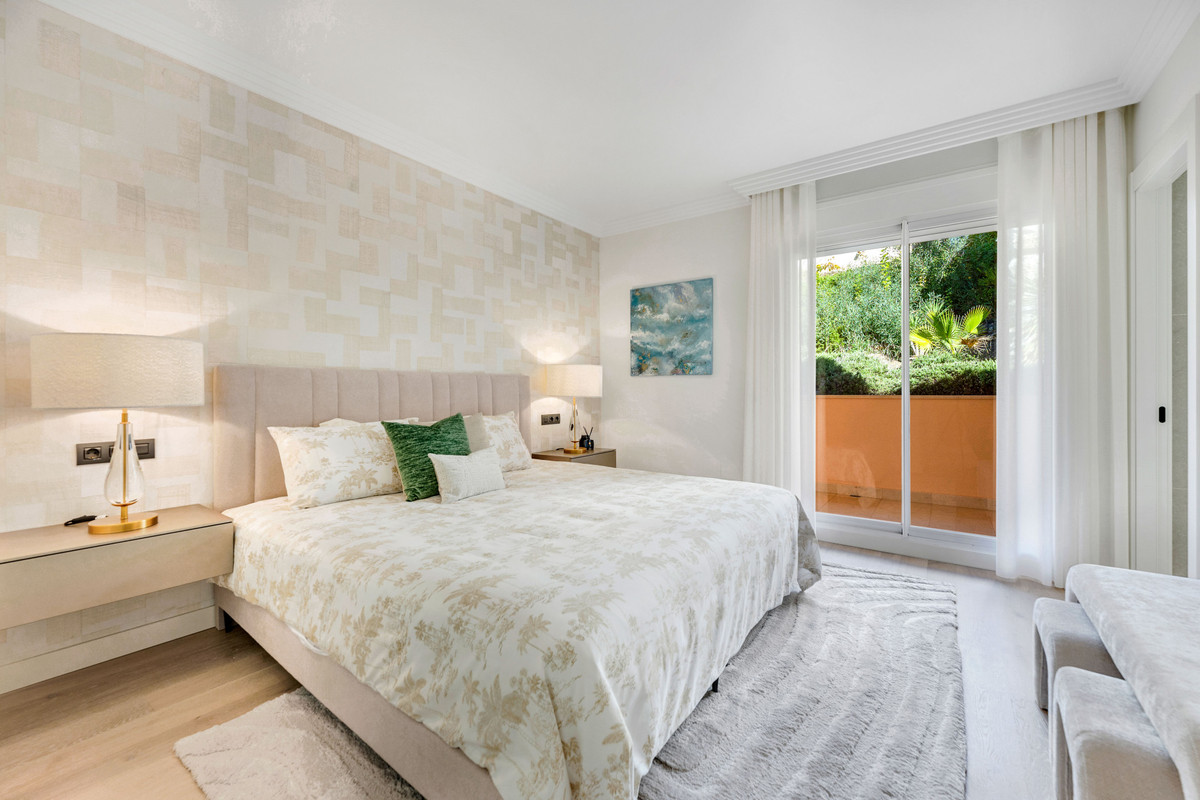 Appartement te koop in Nueva Andalucía | 4 slaapkamers H5242261