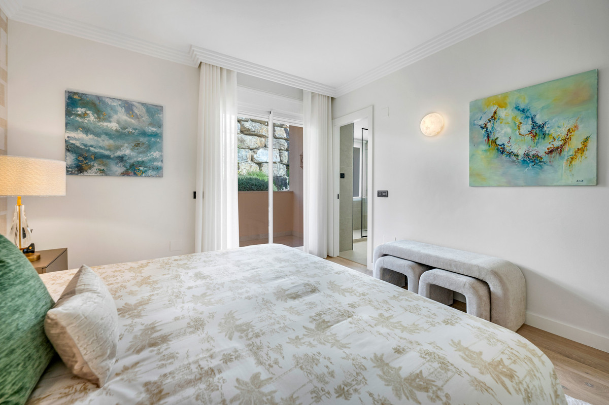 Appartement te koop in Nueva Andalucía | 4 slaapkamers H5242261