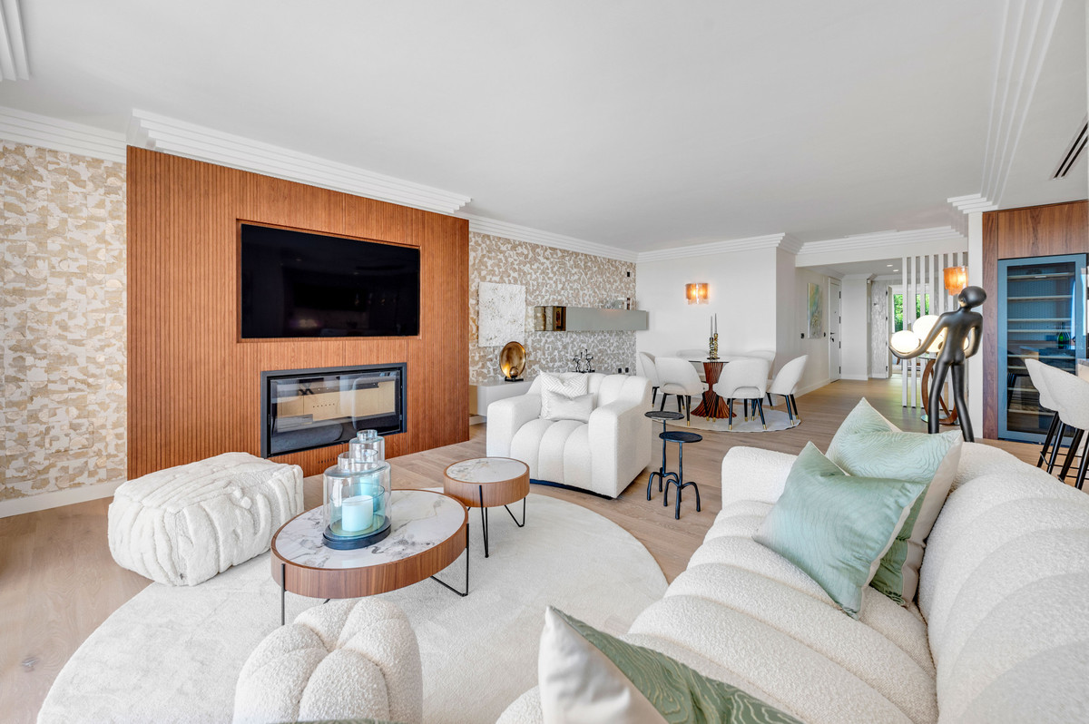 Appartement te koop in Nueva Andalucía | 4 slaapkamers H5242261