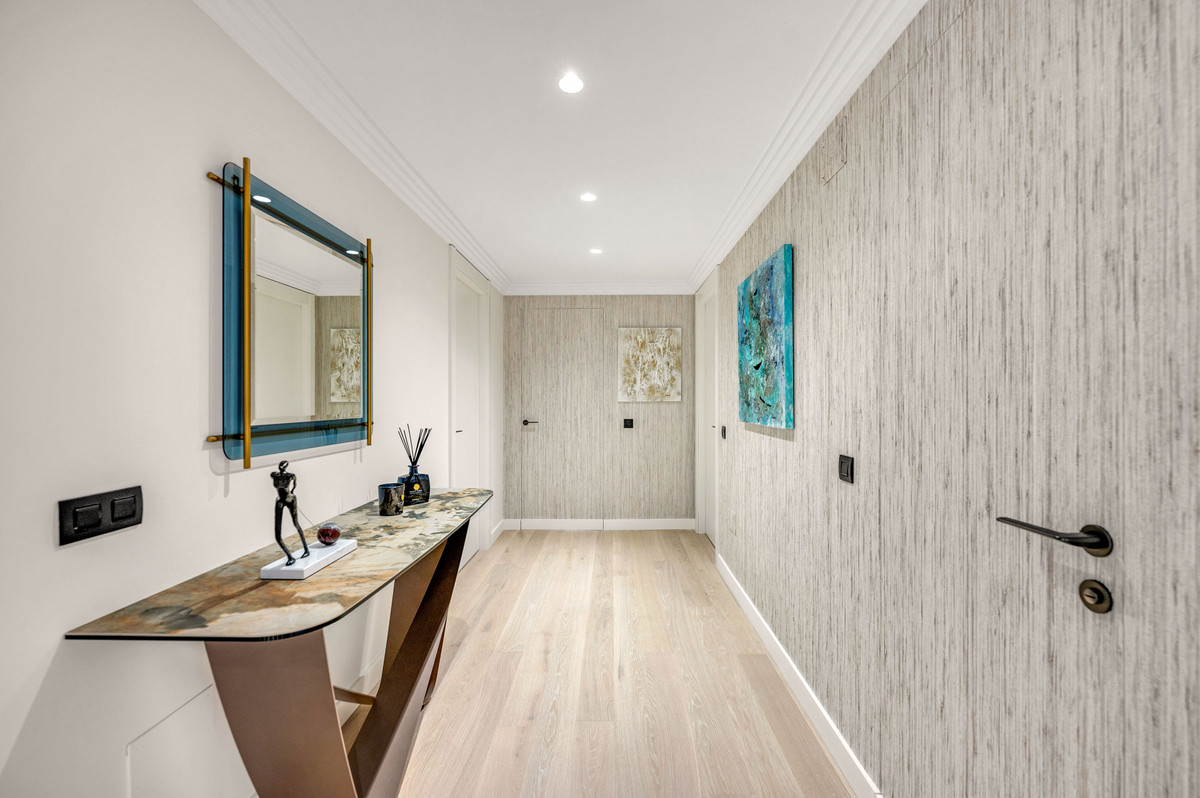 Appartement te koop in Nueva Andalucía | 4 slaapkamers H5242261