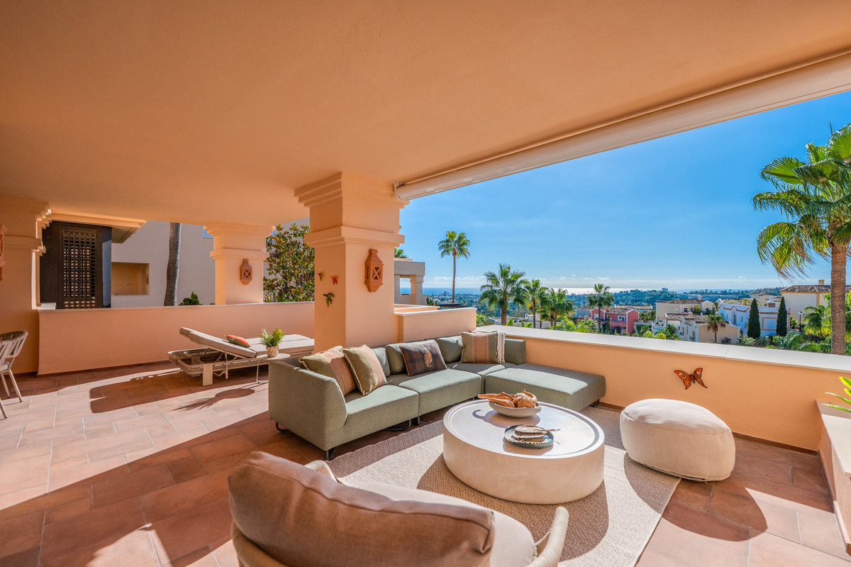 Appartement te koop in Nueva Andalucía | 4 slaapkamers H5242261