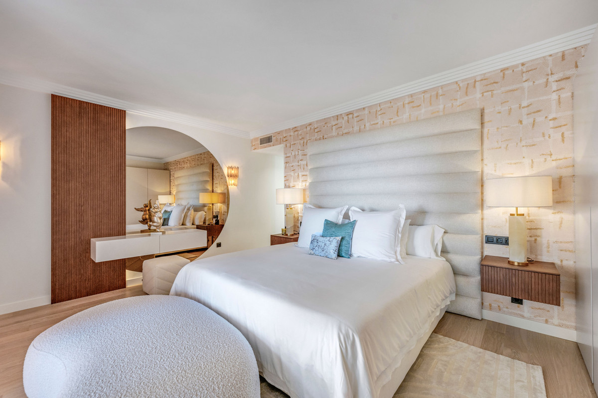 Appartement te koop in Nueva Andalucía | 4 slaapkamers H5242261