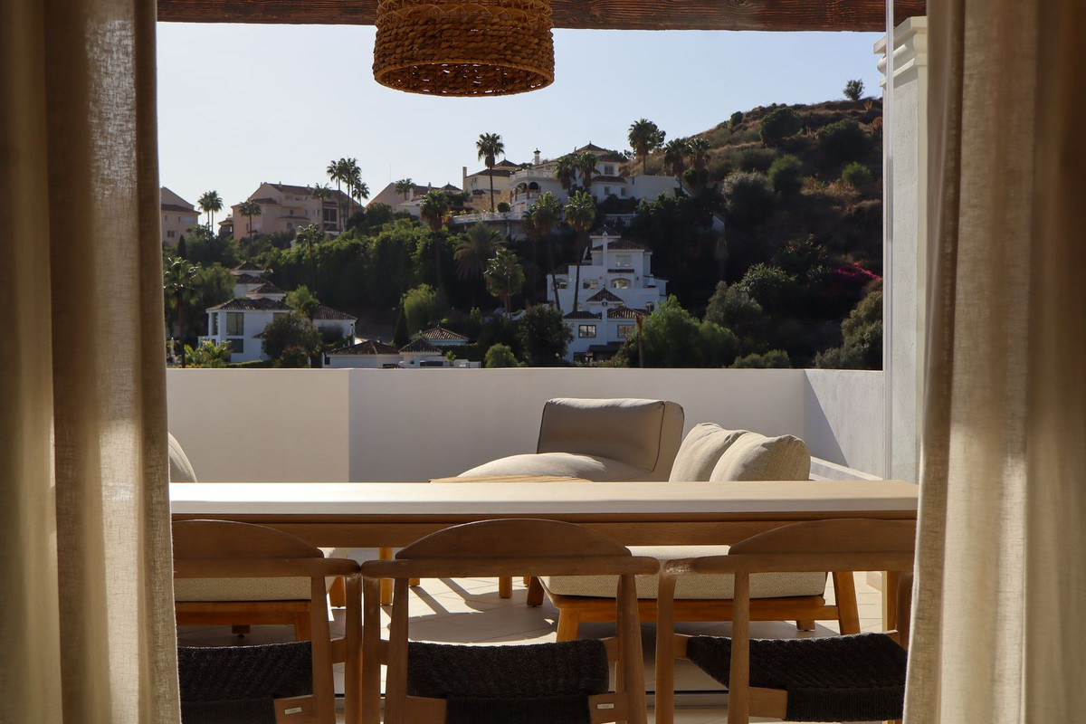 Property main view 64