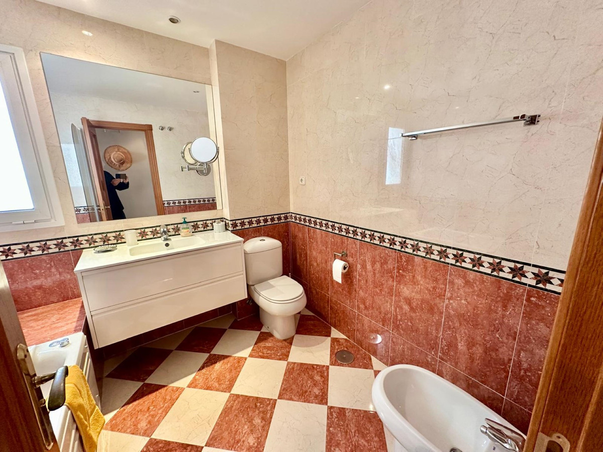 Appartement te koop in Nueva Andalucía | 2 slaapkamers H5245804