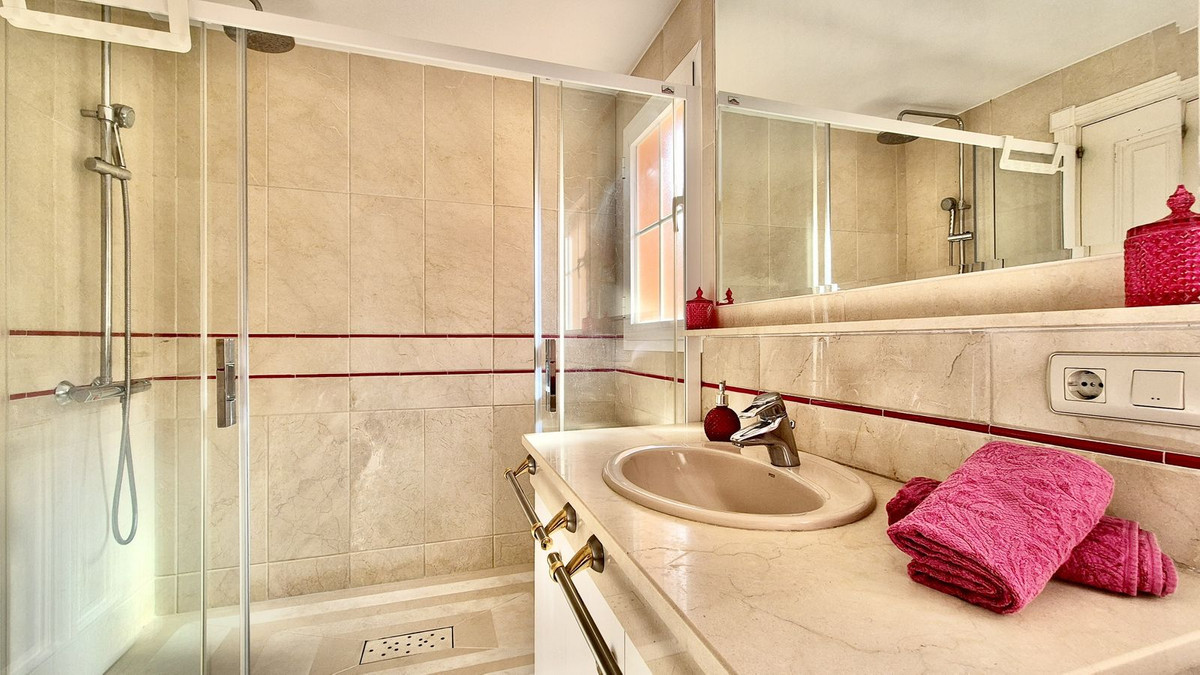 Property main view 16