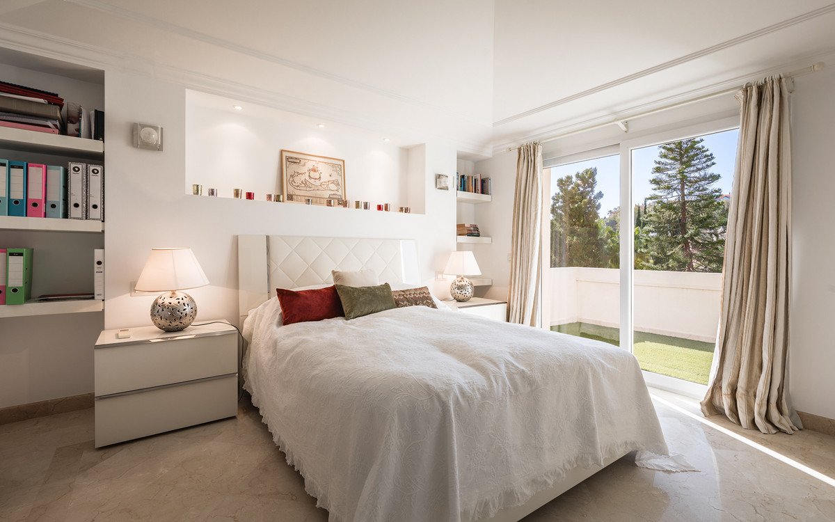 Appartement te koop in Nueva Andalucía | 3 slaapkamers H5253520