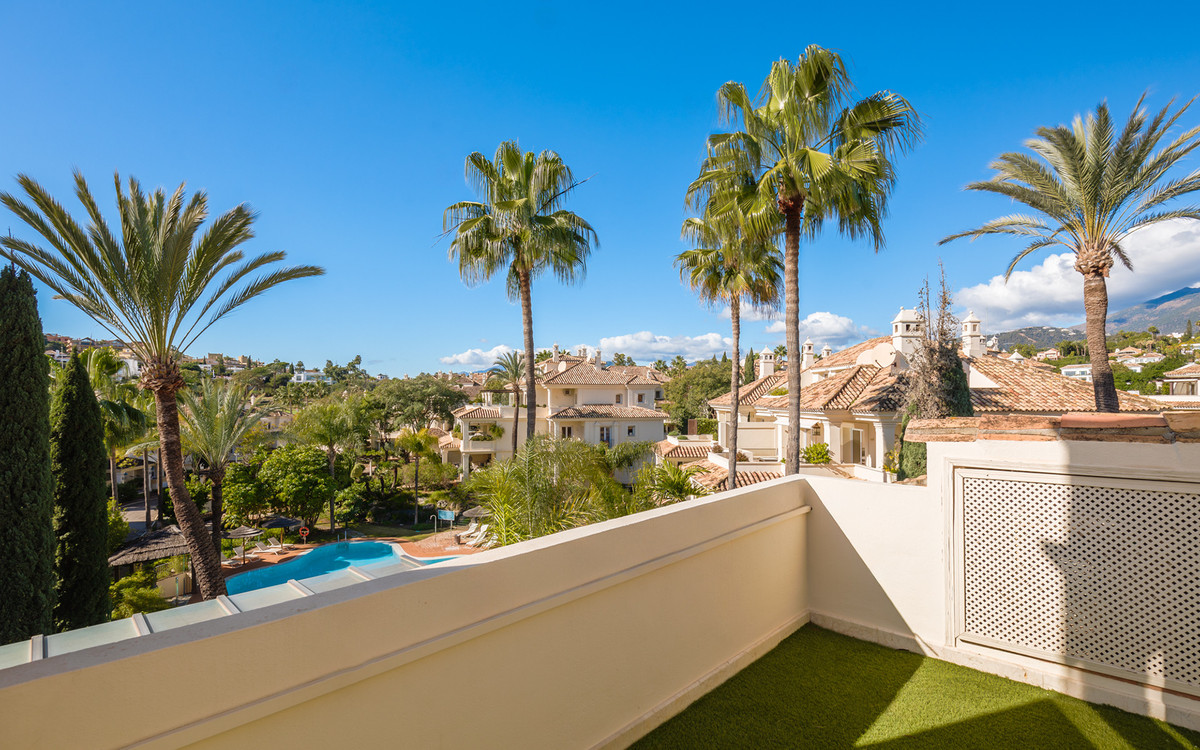 Appartement te koop in Nueva Andalucía | 3 slaapkamers H5253520
