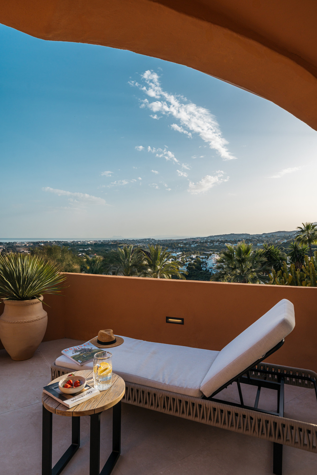 Appartement te koop in Nueva Andalucía | 4 slaapkamers H5253811