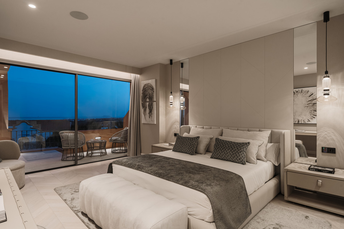 Appartement te koop in Nueva Andalucía | 4 slaapkamers H5253811