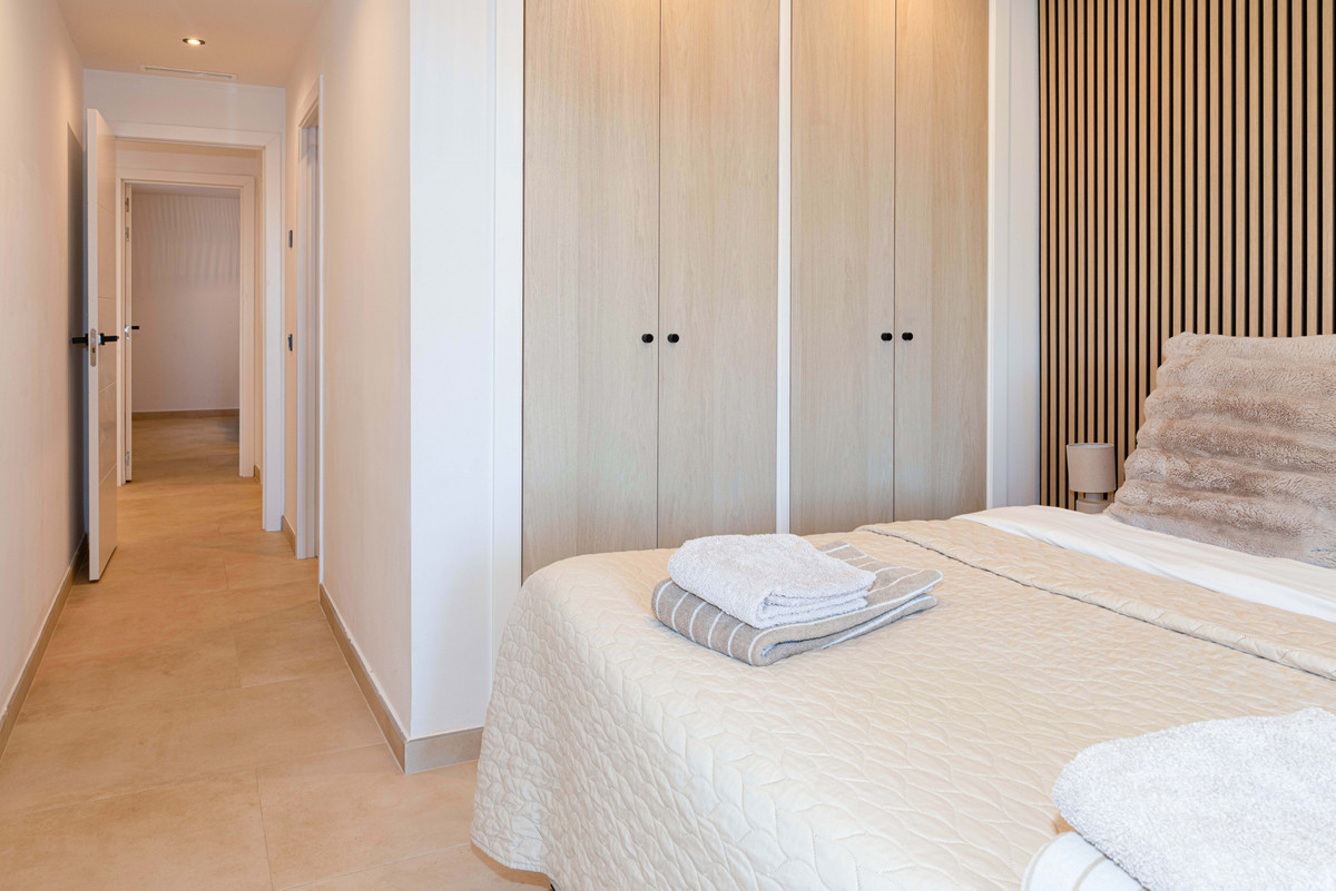 Appartement te koop in Nueva Andalucía | 2 slaapkamers H5256679