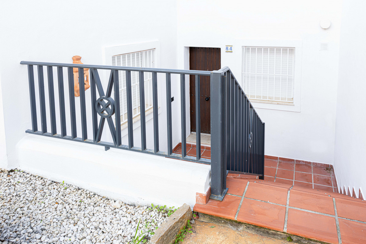 Appartement te koop in Nueva Andalucía | 2 slaapkamers H5256679