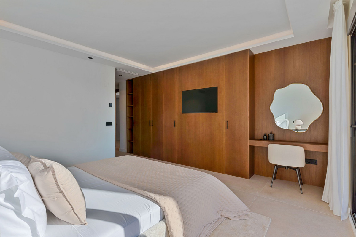 Appartement te koop in Nueva Andalucía | 3 slaapkamers H5257228