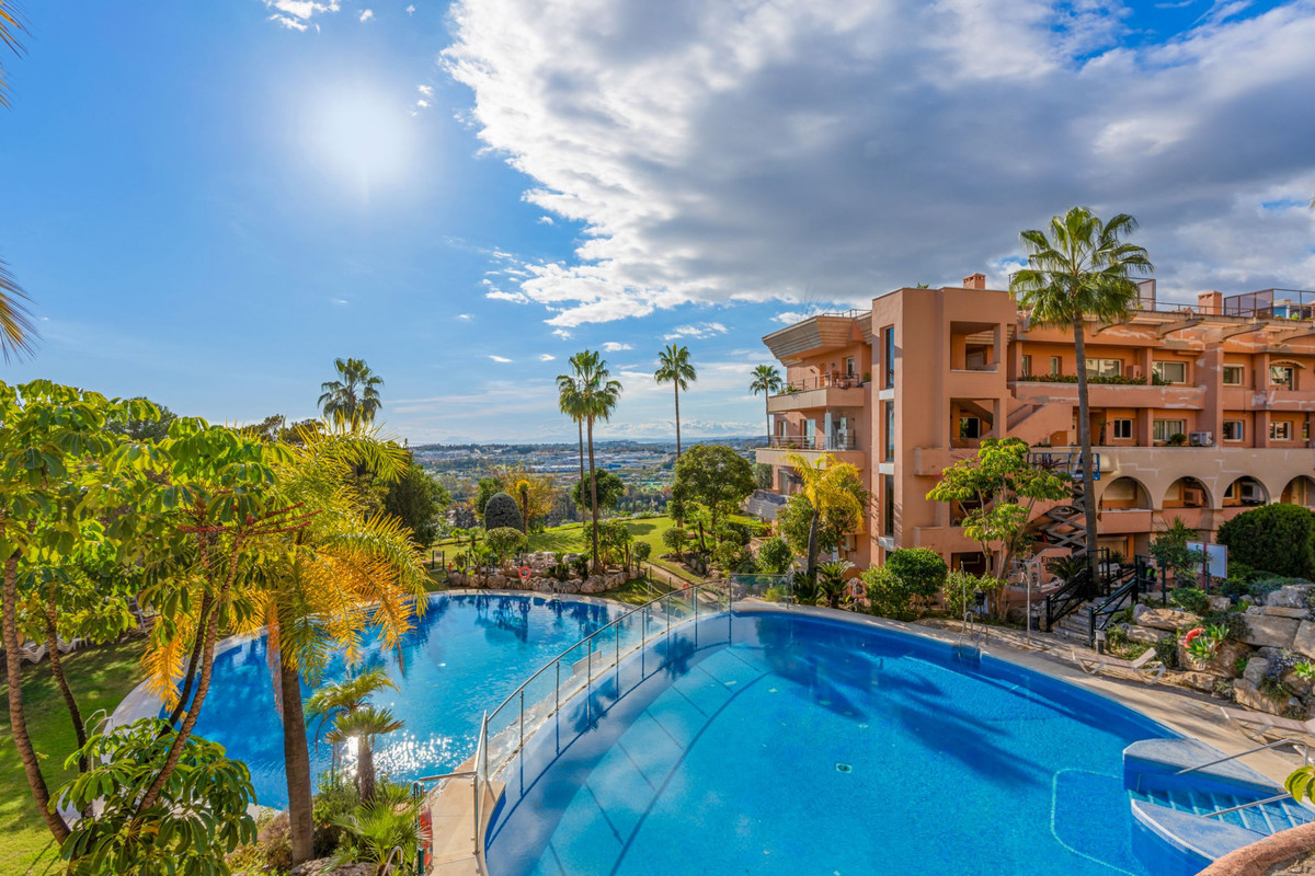 Appartement te koop in Nueva Andalucía | 3 slaapkamers H5257228