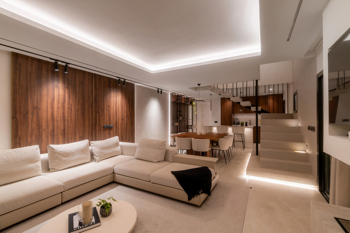 Property main view 33