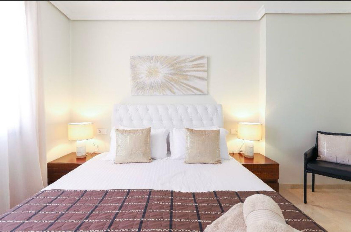 Appartement te koop in Nueva Andalucía | 2 slaapkamers H5261206