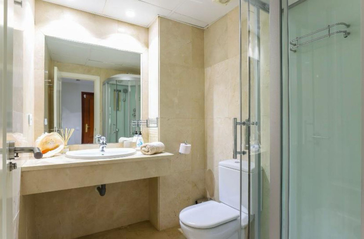 Appartement te koop in Nueva Andalucía | 2 slaapkamers H5261206